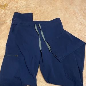 Figs, Yola Skinny scrub Pants